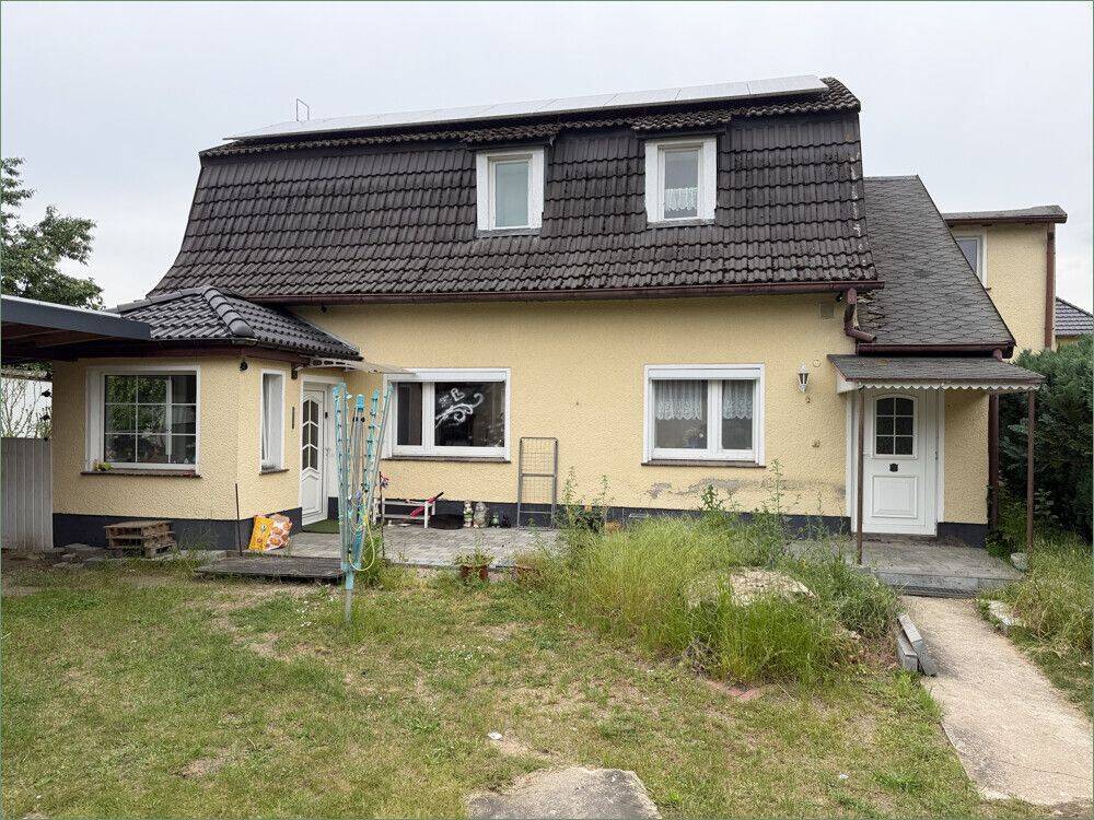 Vermietetes Zweifamilienhaus in Rehfelde, 15345 Rehfelde