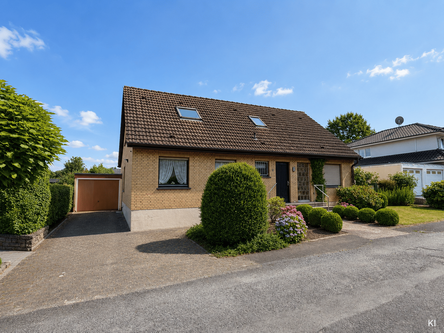 Einfamilienhaus mit Einliegerwohnung, Garage, Garten -offene Besichtigung 31.07 um 14.00 bis 15.30, 59427 Unna