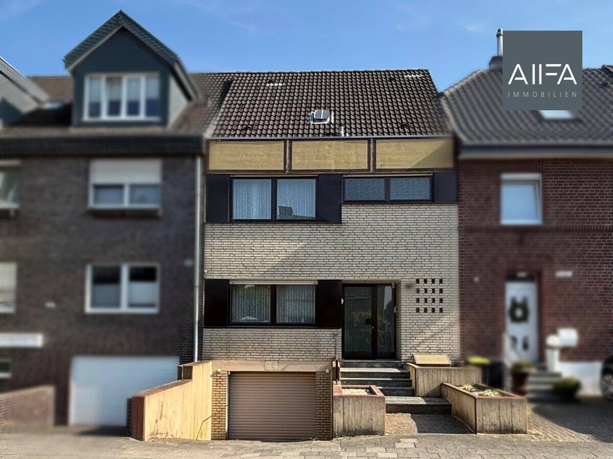 AllFa – Charmantes Reihenmittelhaus mit Kamin, Terrasse, Balkon und Tiefgarage in Jüchen!, 41363 Jüchen
