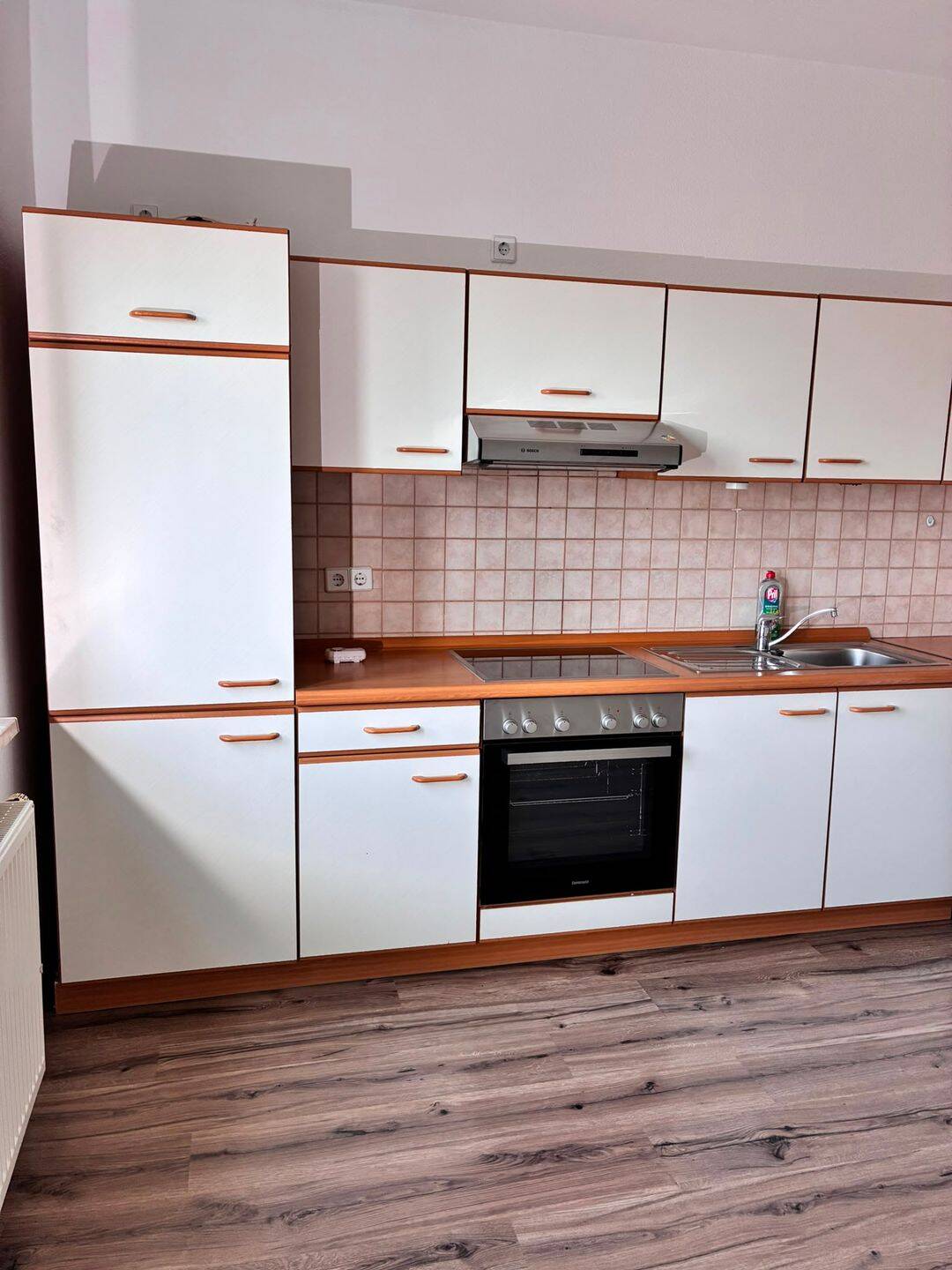 2-Raum Dachgeschoss-Wohnung in Sonneberg (Zentrum) – ca. 59 m², 96515 Sonneberg