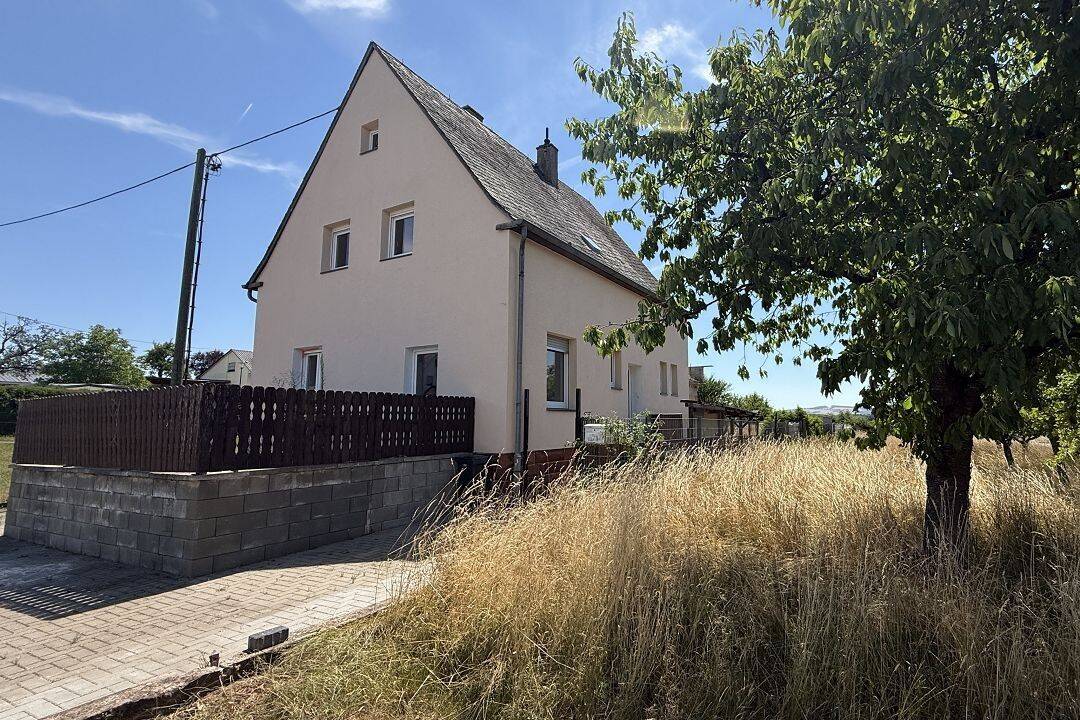 Einfamilienhaus in Sehlem – Großzügiges Wohnen auf 4.512 m² Grundstück, 54518 Sehlem