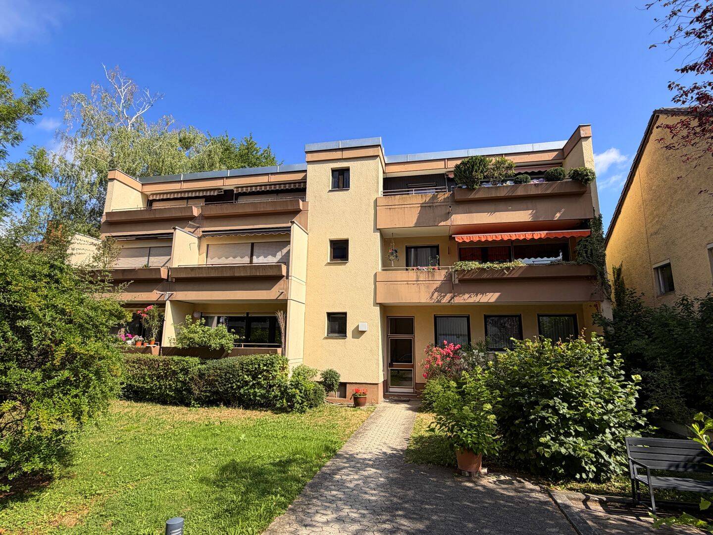 2-Zimmer-Erdgeschosswohnung zur Eigennutzung in München-Moosach, 80992 München (Moosach Neuhausen-Nymphenburg Pasing-Obermenzing)