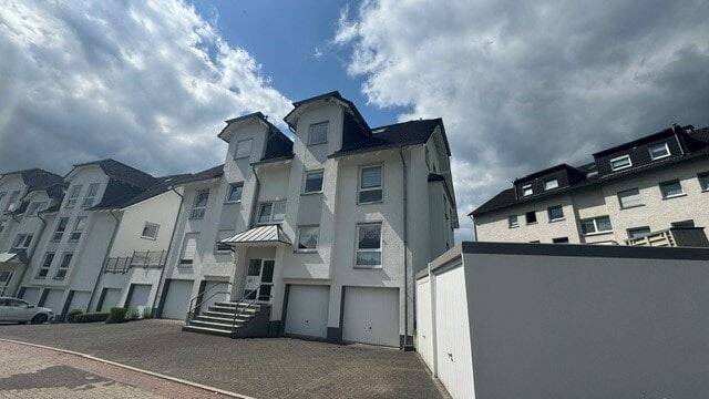 Großzügige Maisonette – Wohnung mit Fernblick über Werdohl, 58791 Werdohl