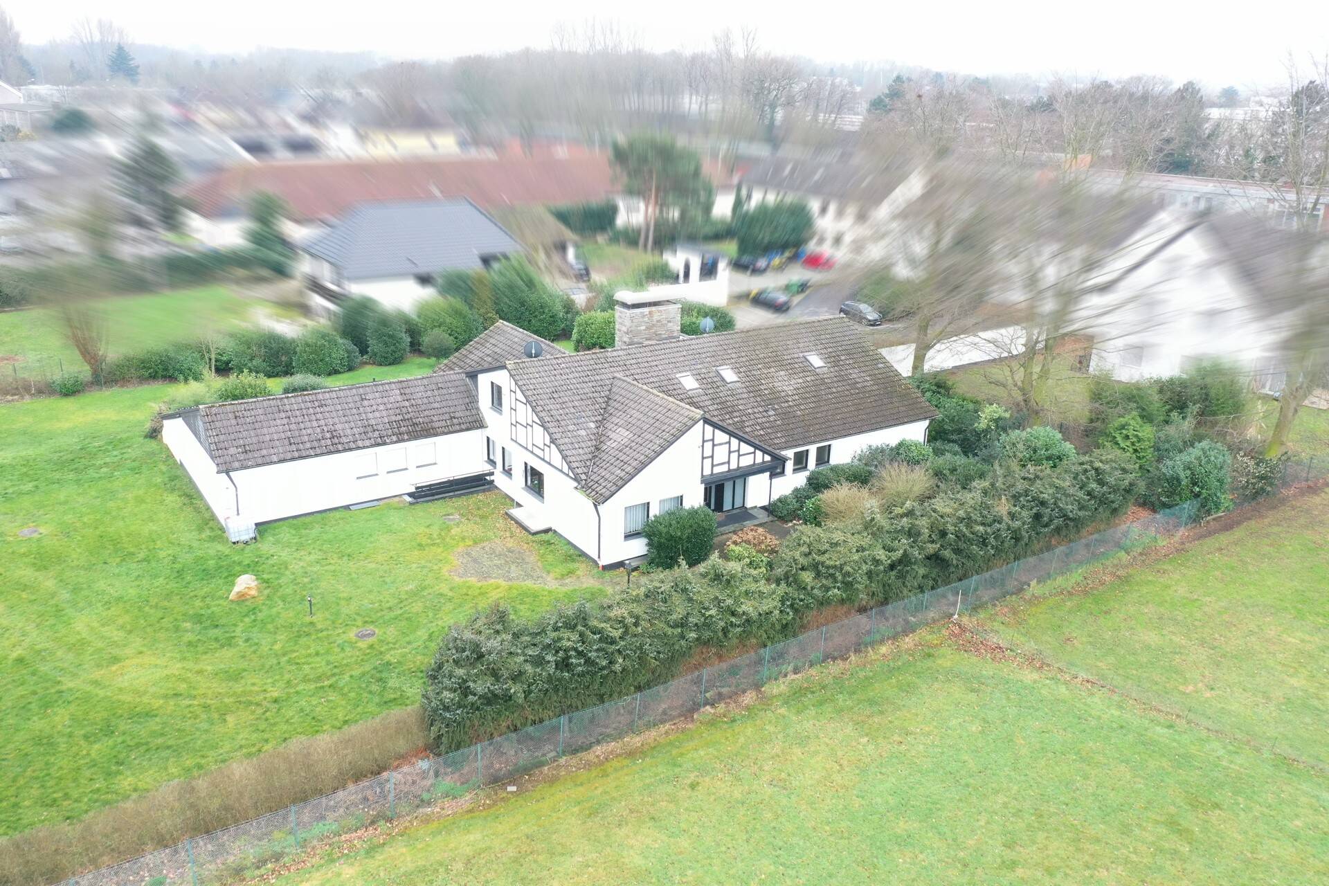 Repräsentatives Anwesen mit parkähnlichem Grundstück!, 52353 Düren