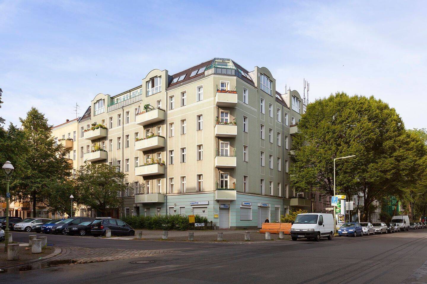 Helle 2-Zimmer-Wohnung in zentraler Lage – ab sofort!, 13353 Berlin (Mitte Charlottenburg-Nord Gesundbrunnen Tiergarten Wedding)