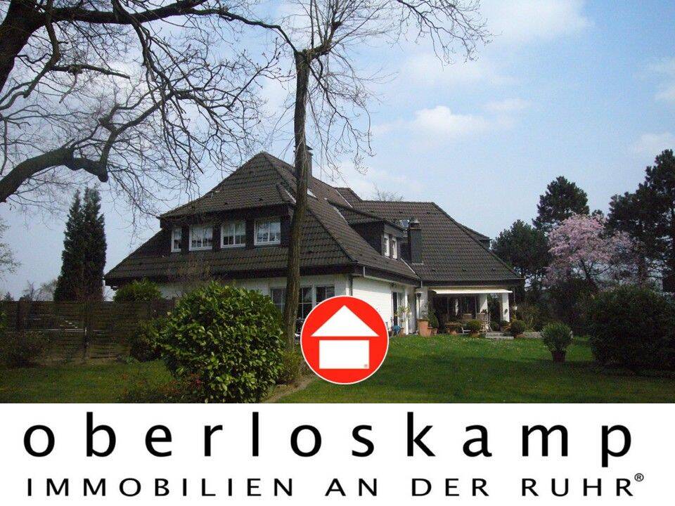 Großzügige Villa mit Doppelgarage, traumhaftem Garten und top Ausstattung am Uhlenhorst, 45478 Mülheim an der Ruhr (Broich Speldorf)