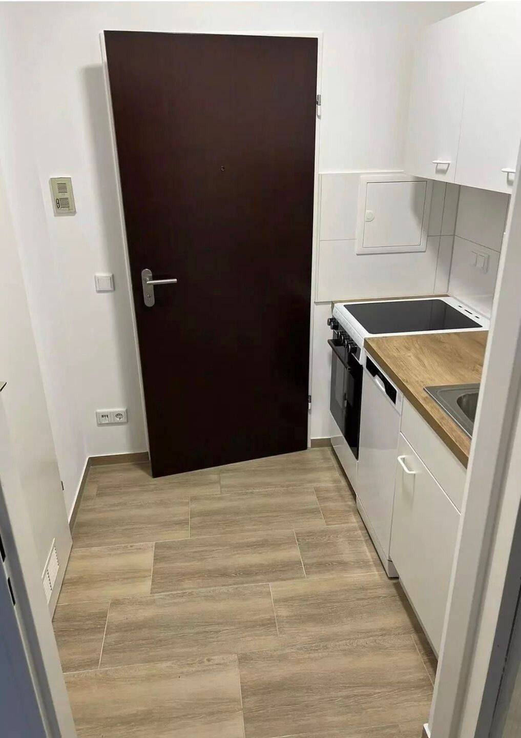 vollmöbliertes Apartment ab 01.08. / Nähe Siemens Campus, 91058 Erlangen (Bruck Eltersdorf Erlangen-Süd Sebaldussiedlung Tennenlohe)