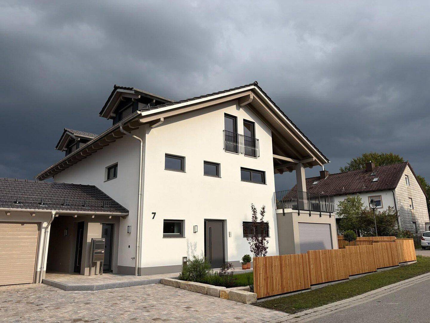 Außergewöhnlich! 4,5-Zimmer Maisonette-Wohnung in Top-Lage von Grafing, 85567 Bruck