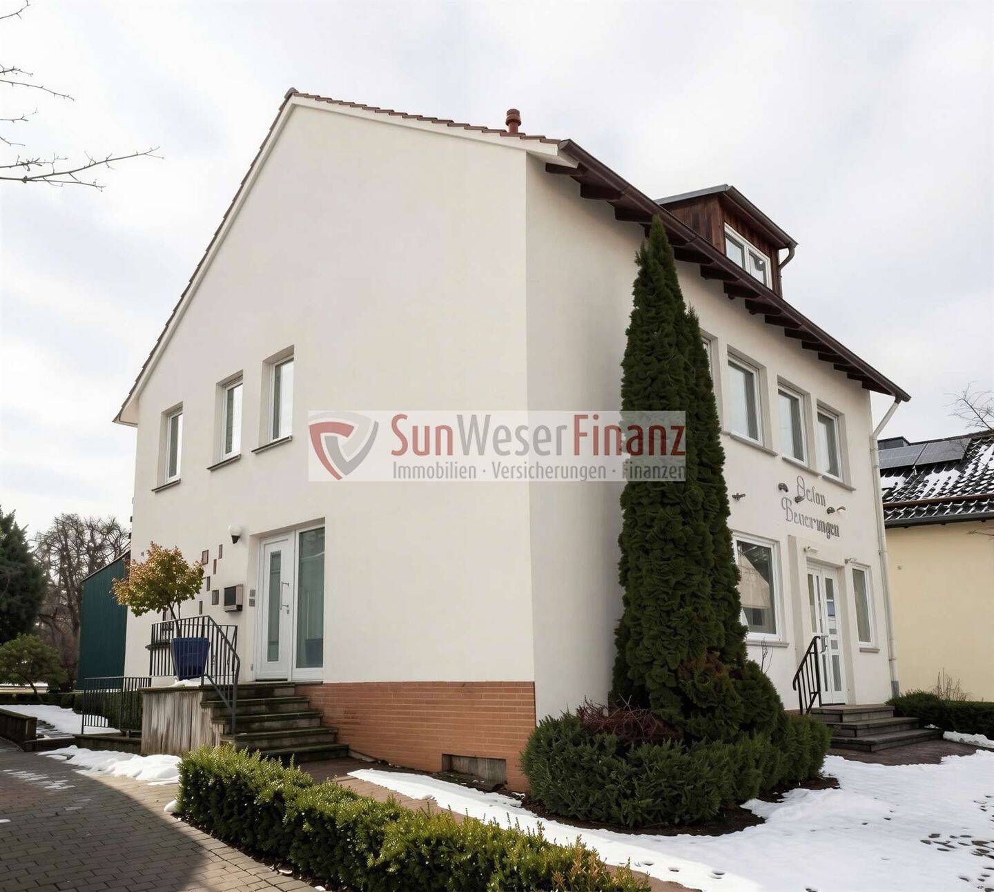 Zweifamilienhaus m. Gewerbebonus: Viel Potential für Handwerker & Anpacker!, 37671 Höxter