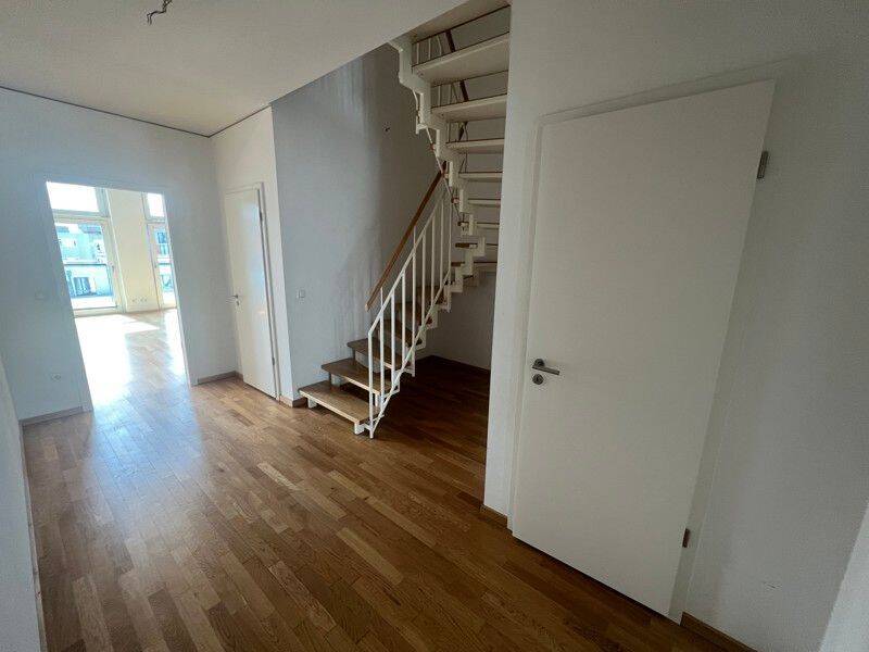 Perfekt für uns: weitläufige 4-Zimmer-Wohnung auf 2 Etagen!!!, 20355 Hamburg (Mitte Neustadt Sankt Pauli)