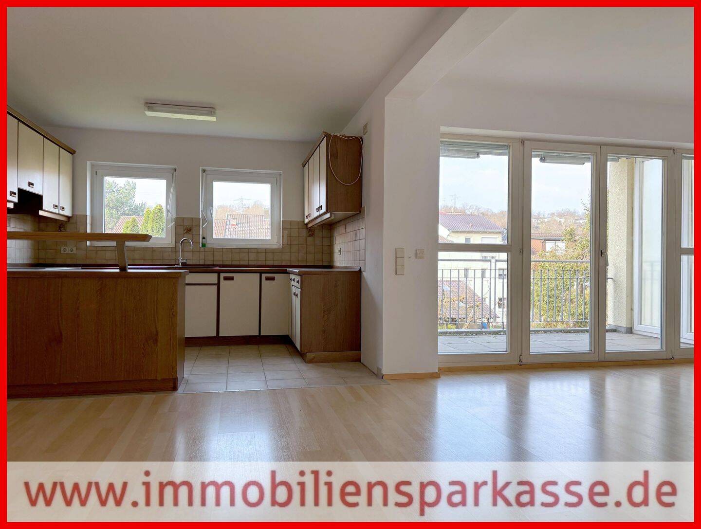 Tolle Wohnung mit Balkon und überdachtem Kfz-Stellplatz!, 75210 Keltern