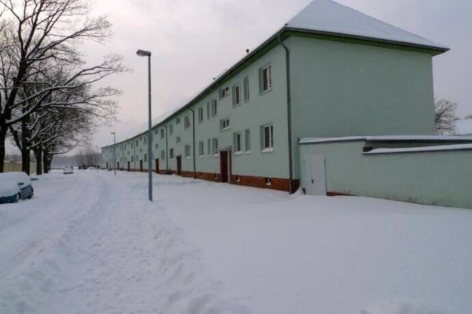 Forst, 1-Raumwohnung mit Laminat am Freibad, Nähe Rosengarten, 3149 Forst (Lausitz)