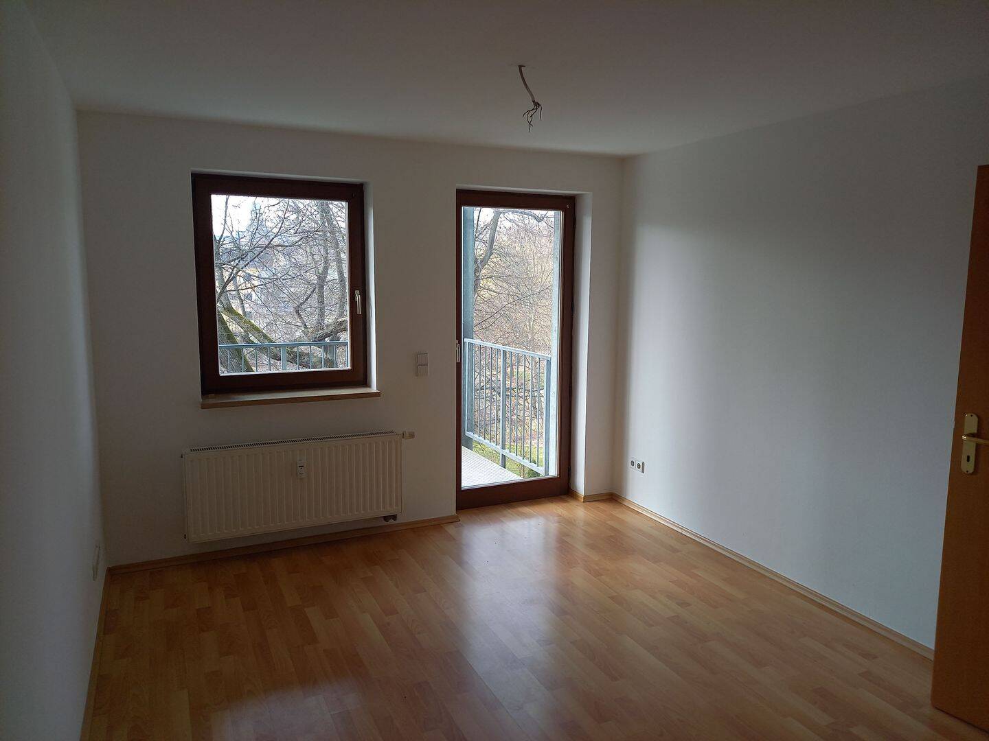 gemütliche 2-Zimmer-Wohnung mit EBK, großem Balkon und Aufzug, zentrumsnah, 9113 Chemnitz