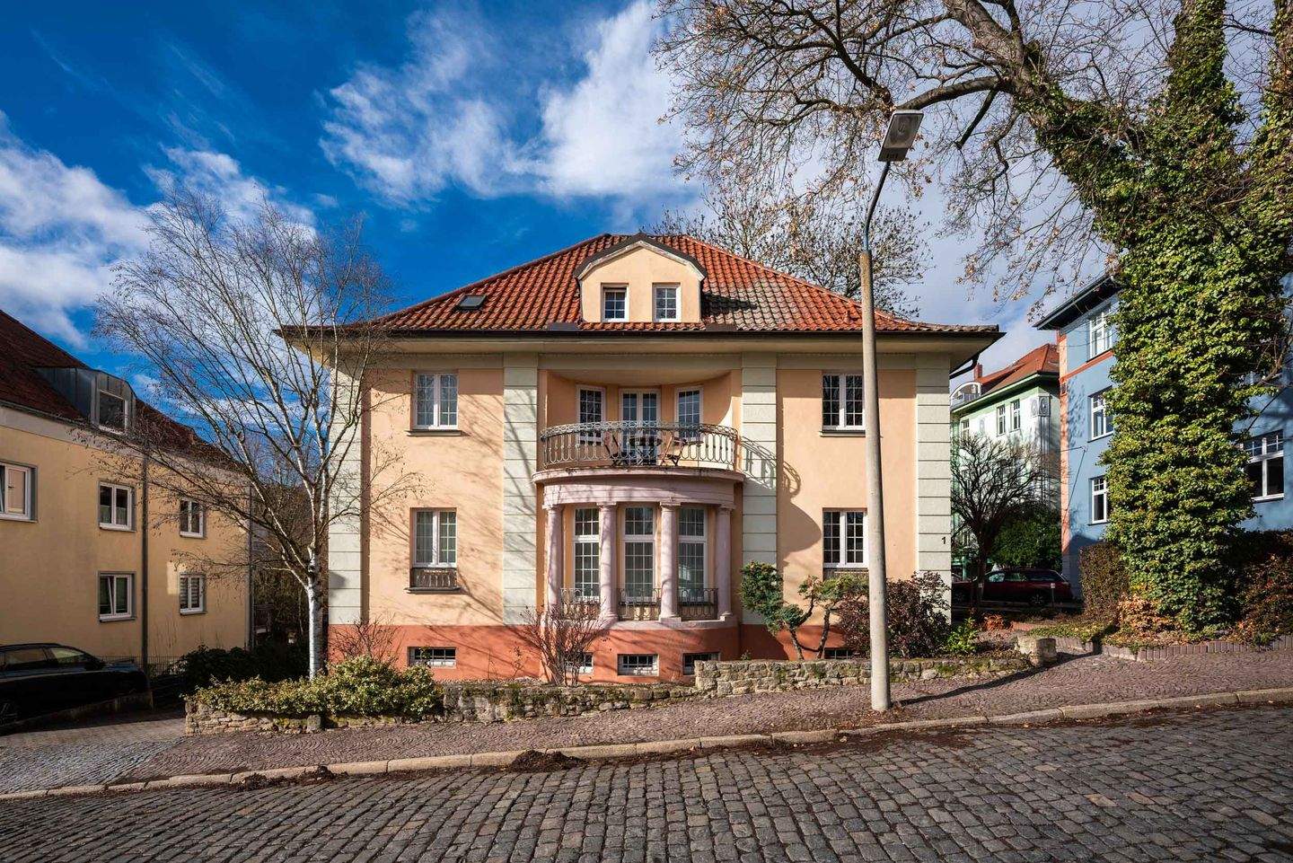 Villencharakter in Jena-West: Repräsentatives Wohn- und Geschäftshaus mit flexibler Nutzung, 7743 Jena