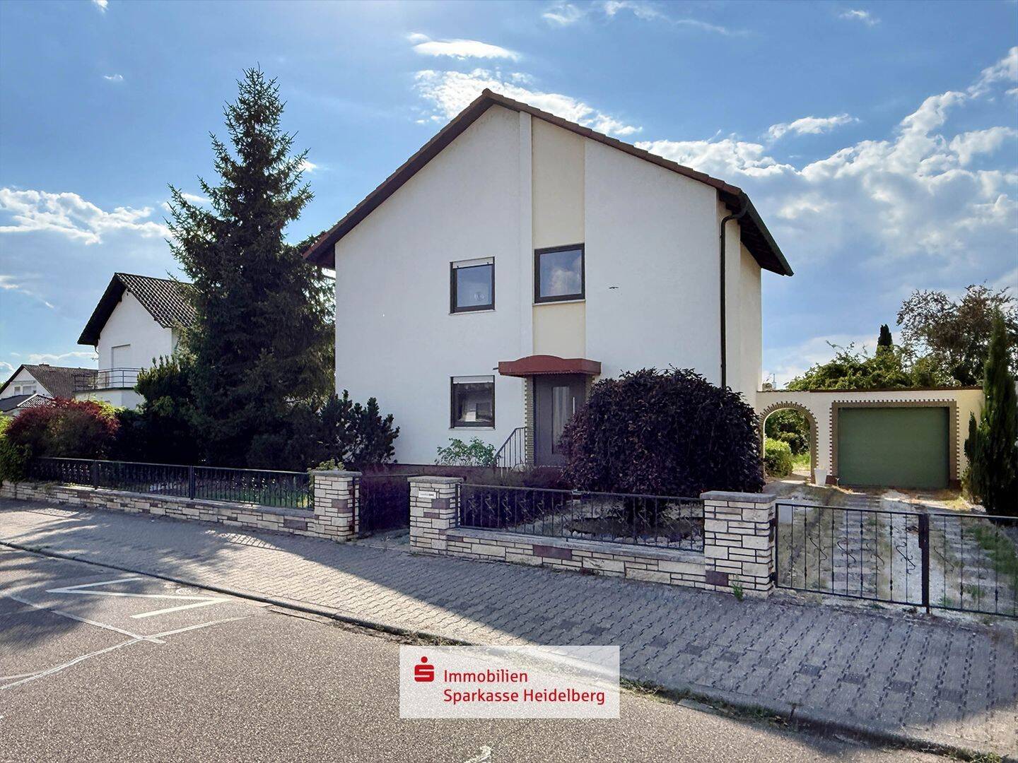 Charmantes Einfamilienhaus in bester Lage von Altlußheim – Nähe Blausee / Erbpachtgrundstück, 68804 Altlußheim