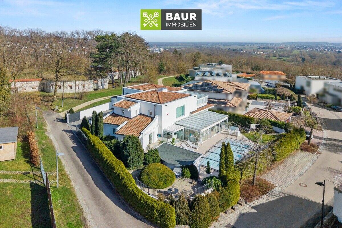 Mediterrane Familienvilla trifft auf exklusives Wohnen in Ulms Toplage am Safranberg!, 89075 Ulm (Böfingen Eselsberg Mitte Oststadt Söflingen)