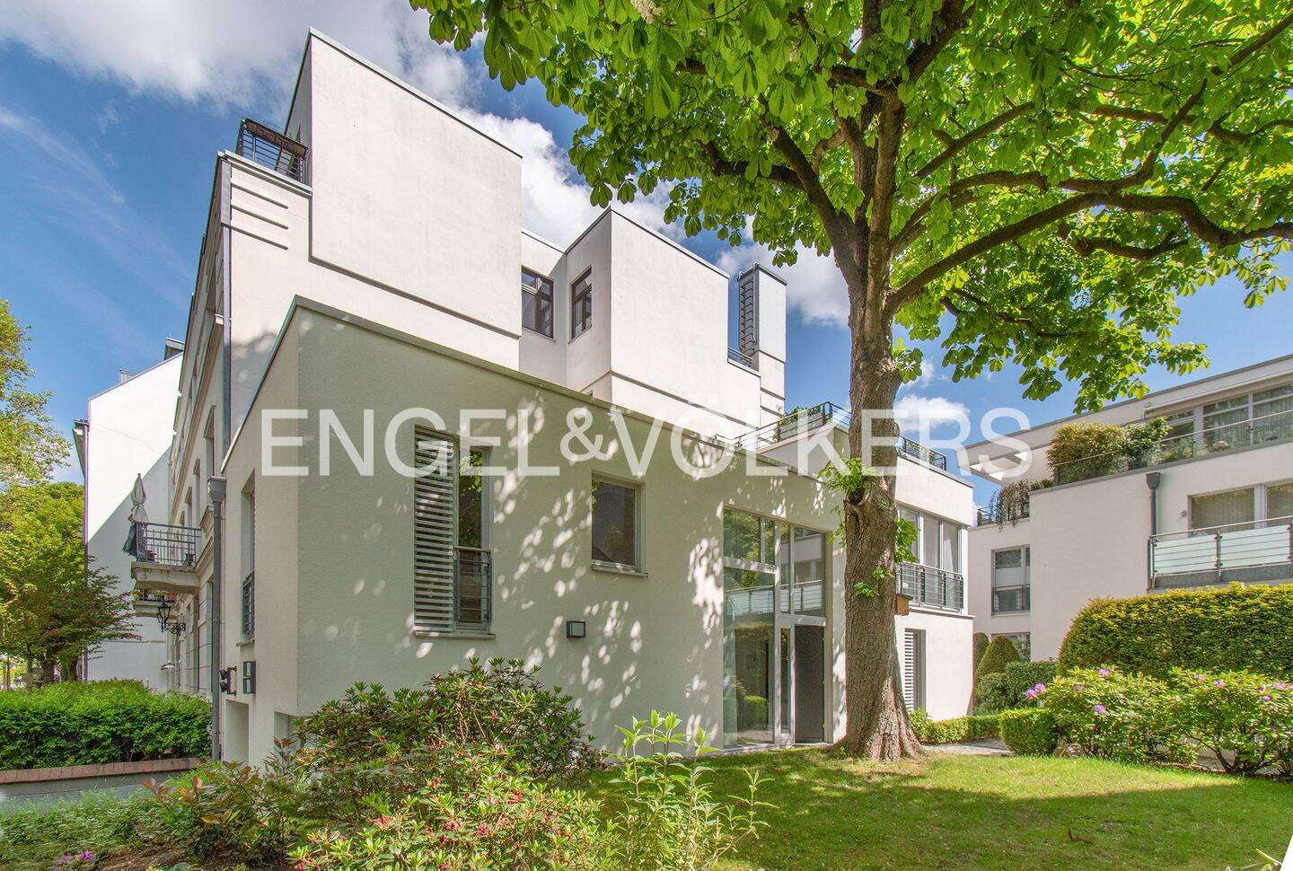 Stilvolles Stadthaus mit Dachterrasse und eigenem Garten!, 22299 Hamburg (Hamburg-Nord Winterhude)