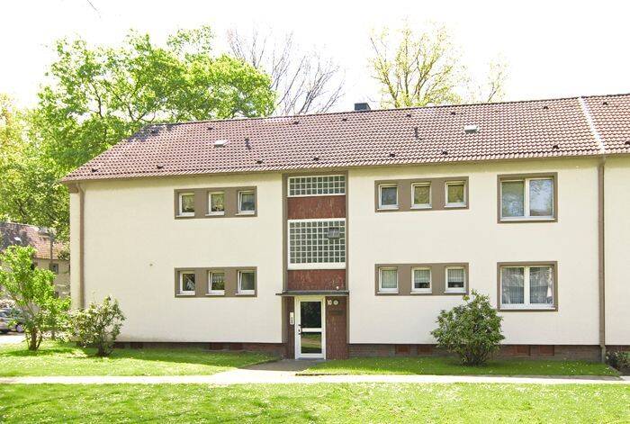 Teilmöblierte (Küche,Wohnwand,Schlafcouch) 2,5 Zimmer mit Balkon für sofort zu mieten, 45892 Gelsenkirchen (Resse Resser-Mark)