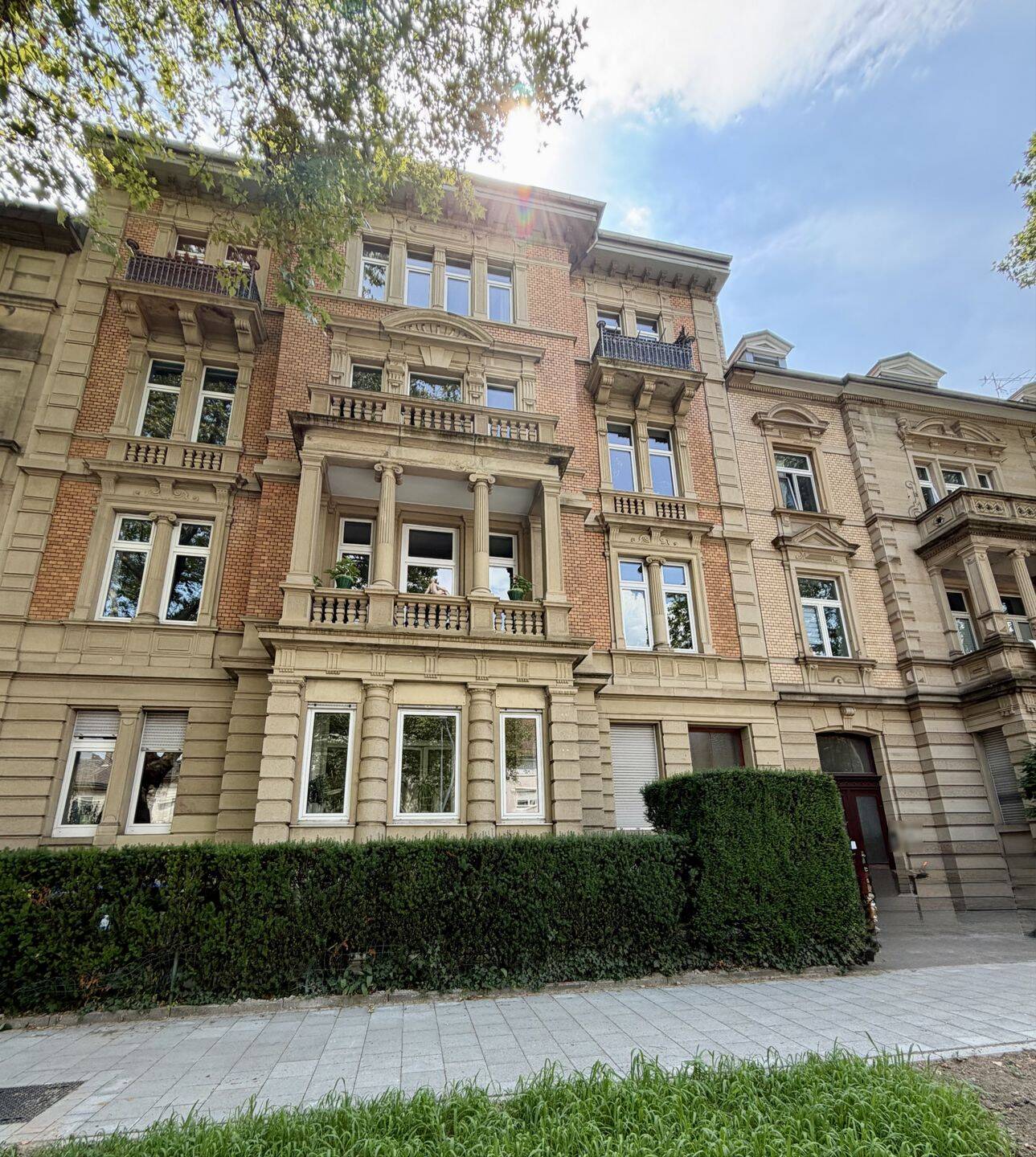 Historische Eleganz trifft exklusive Designwohnung, 76133 Karlsruhe