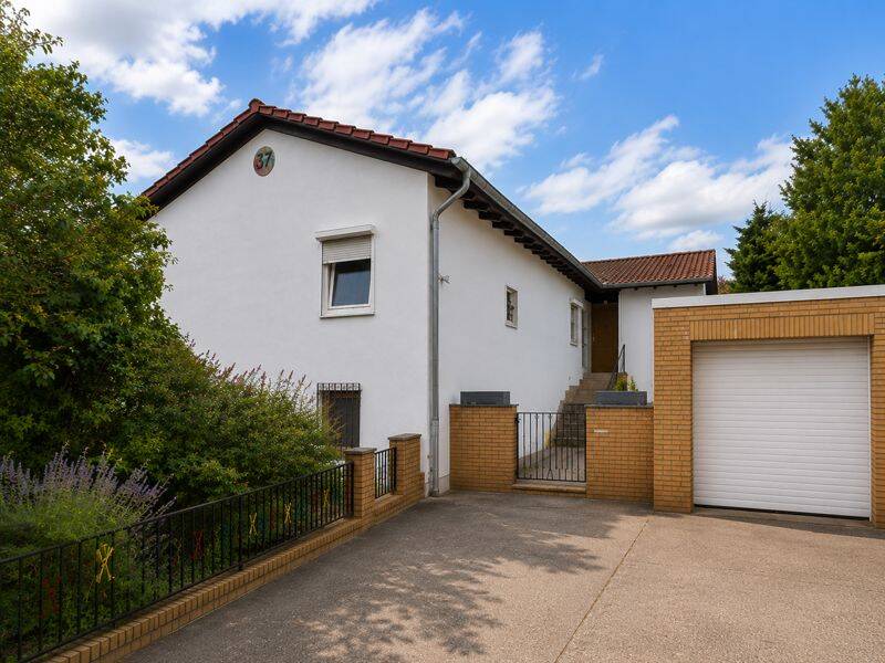 Einfamilienhaus mit Garten in ruhiger Wohnlage, 38122 Braunschweig