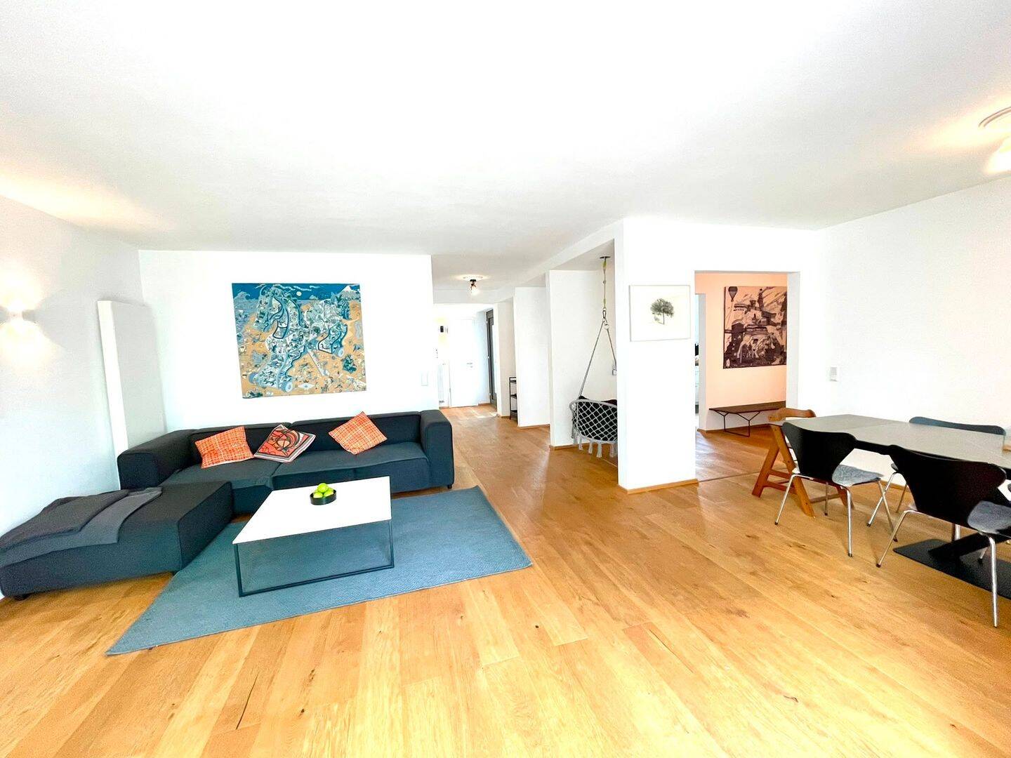 Lichtdurchflutet & Großzügig: Hochwertiges Haus mit Garten, 2 Bädern & Garage neben dem Süd – Klinikum, 90473 Nürnberg (Langwasser)