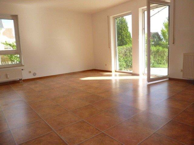 !RESERVIERT! Wunderschöne 1-Zimmerwohnung mit Gartenzugang, 90427 Nürnberg