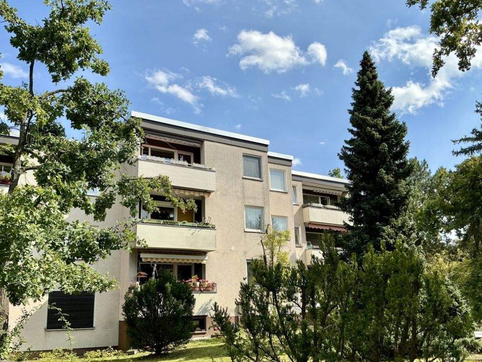 2-Zimmer in Berlin-Wannsee: Balkon und Grünblick, 14109 Berlin (Steglitz-Zehlendorf Nikolassee Wannsee)