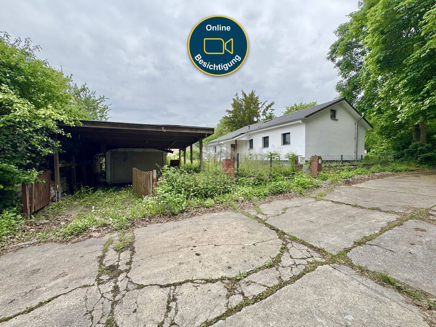 Rohdiamant in ruhiger Lage – teilsaniertes EFH mit Wintergarten-Flair in Hannover, 30559 Hannover