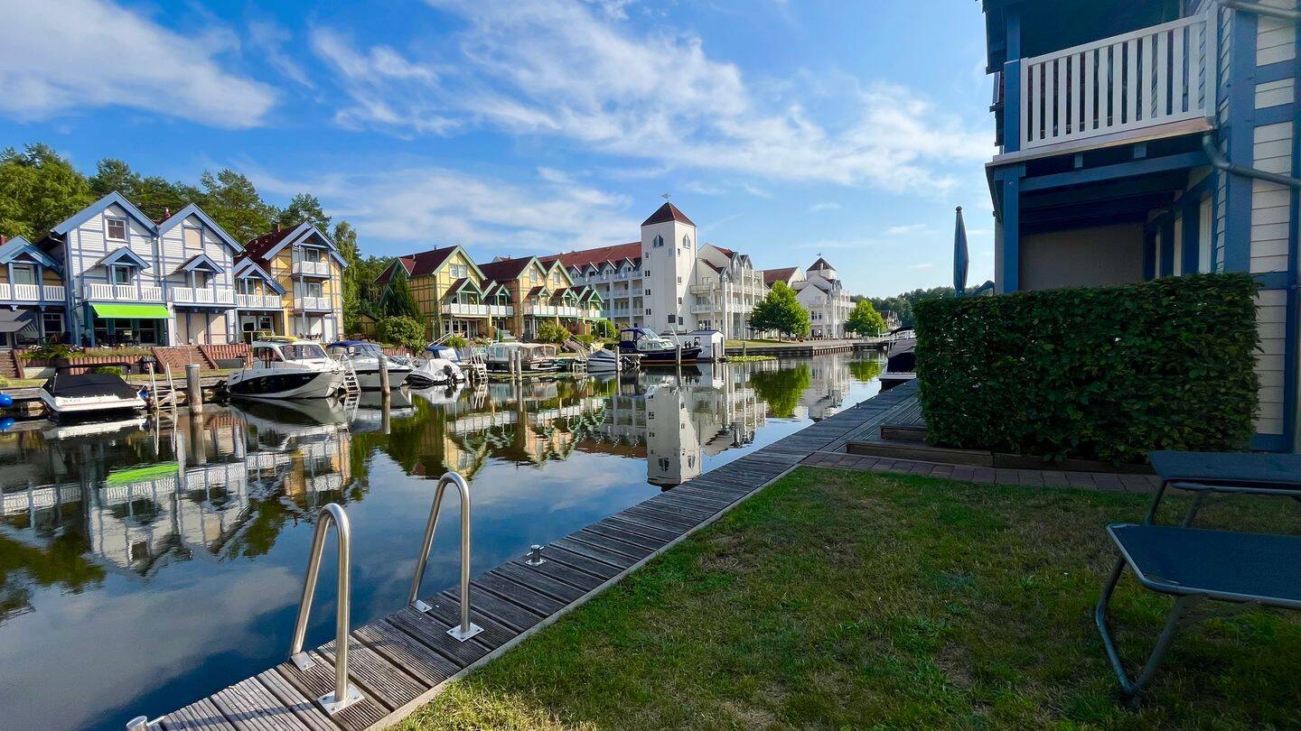 Ihr Rückzugsort am Wasser – Ferienhaus mit eigenem Bootssteg und Erstwohnsitzoption, 16831 Rheinsberg