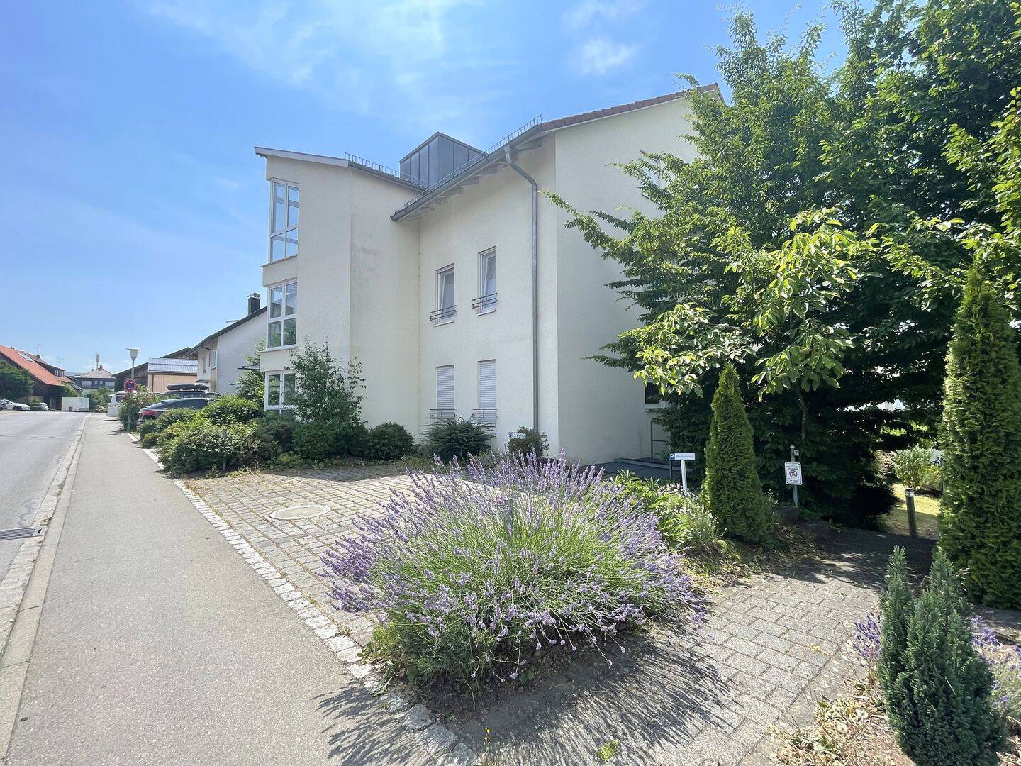 3-Zimmer-Wohnung mit großer Terrasse und schönem Garten, 88149 Nonnenhorn