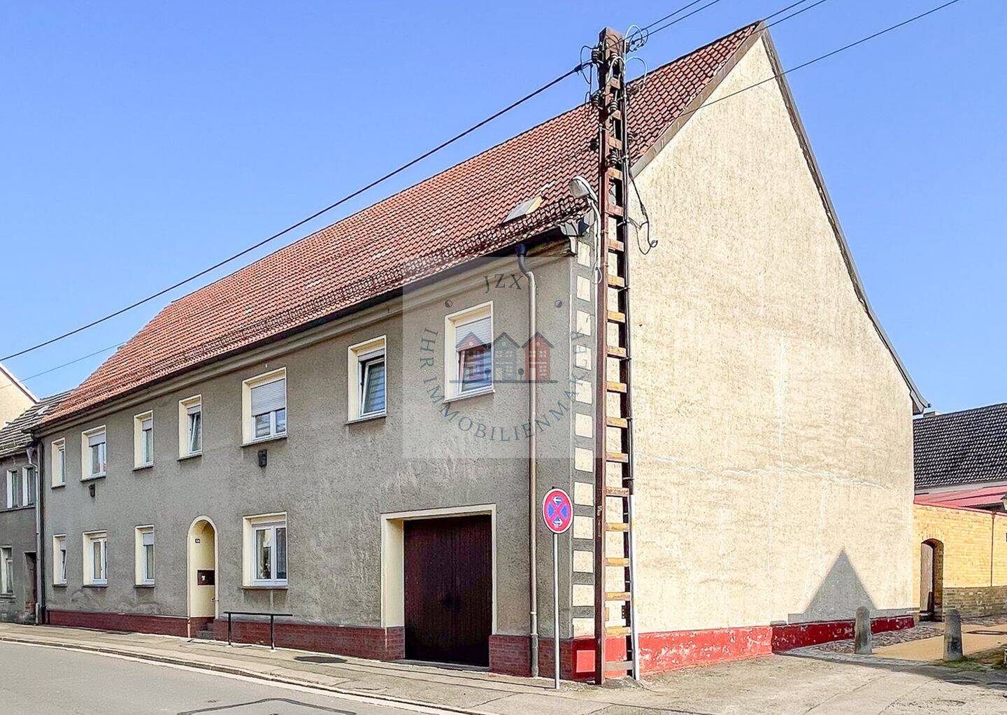 Voll vermietet + Garagen, Garten & Ausbaupotenzial, 6905 Bad Schmiedeberg