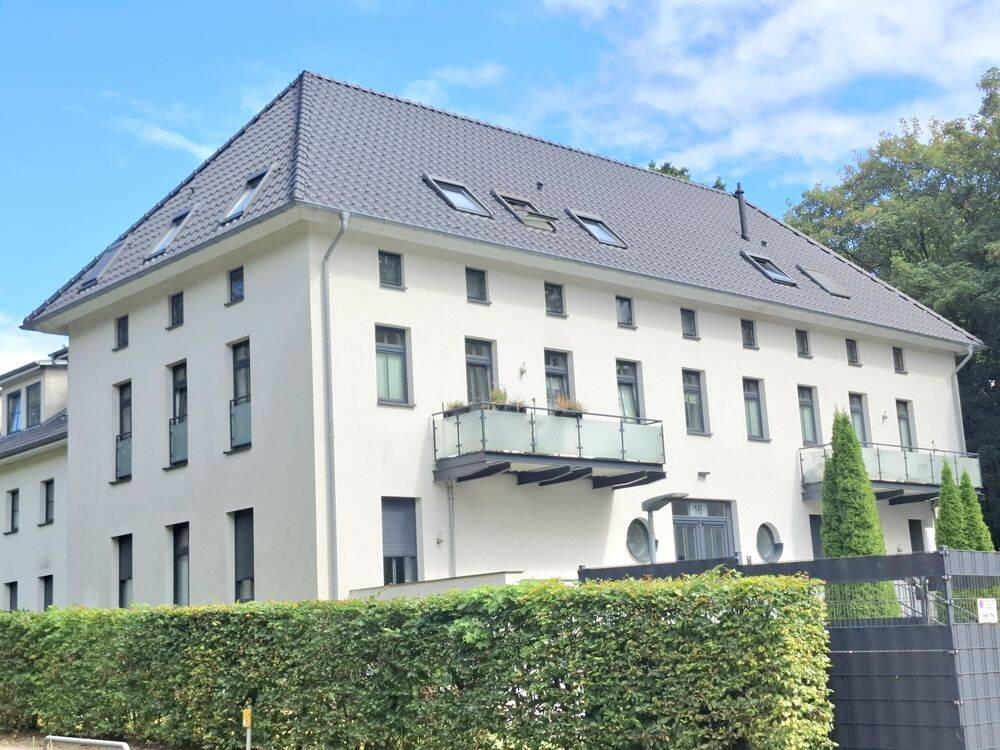 Ihr neues Zuhause in gehobener, grüner Lage erfüllt alle Anforderungen an komfortables Wohnen!, 22397 Hamburg (Wandsbek Duvenstedt Lemsahl-Mellingstedt Wohldorf-Ohlstedt)