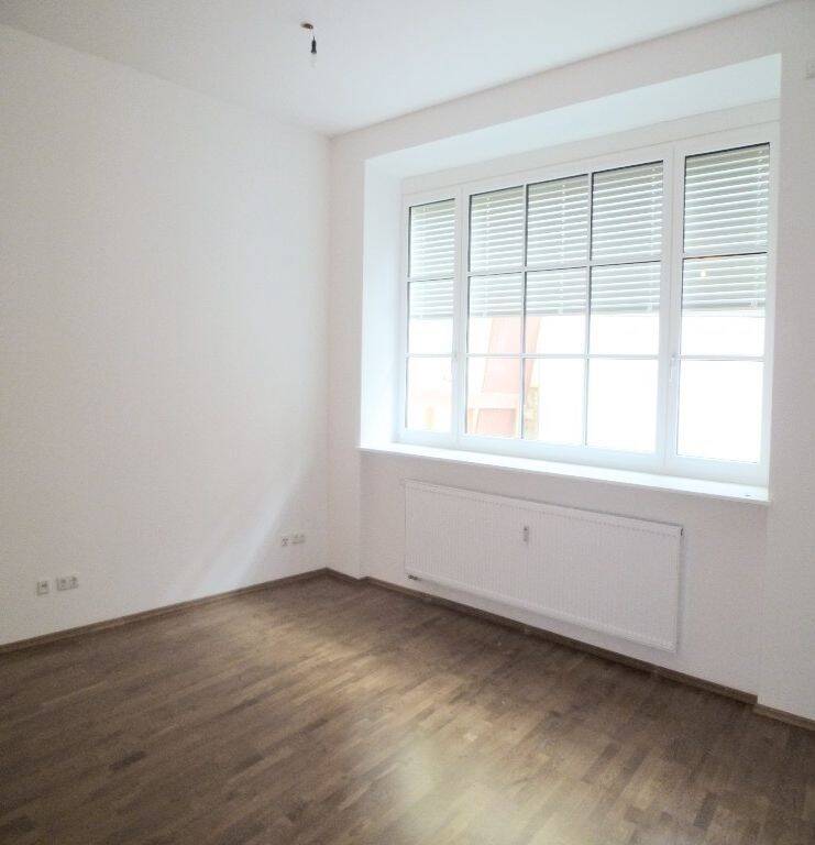 Gepflegte 1-Zimmer-Wohnung mit Balkon in Neuhausen, 80634 München (Neuhausen-Nymphenburg)