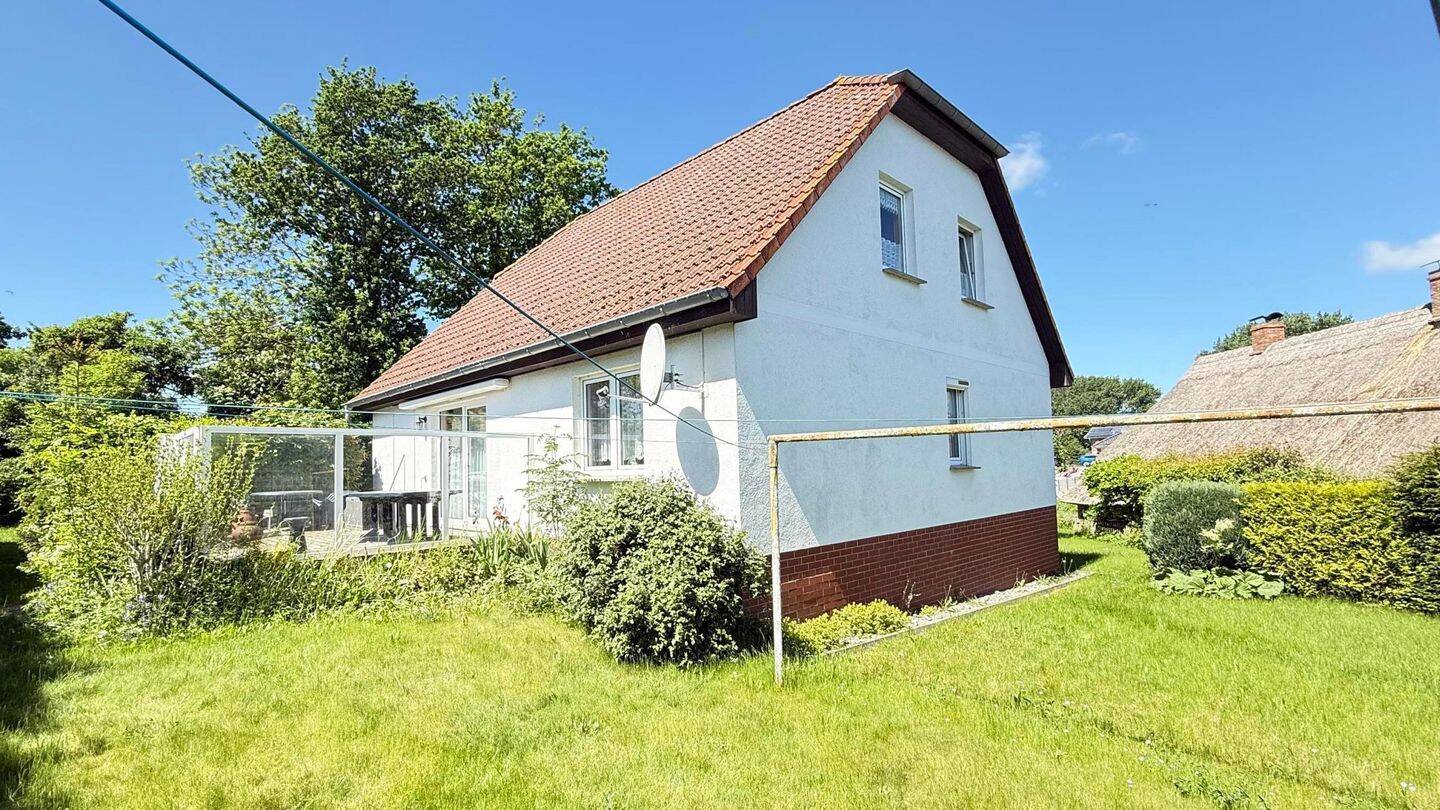 Einfamilienhaus mit Wasserblick, 18519 Sundhagen