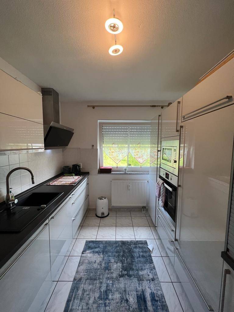 Gepflegte 3-Zimmer-Etagenwohnung mit hochwertiger Ausstattung und zwei Balkonen in ruhiger Wohnlage, 59469 Ense