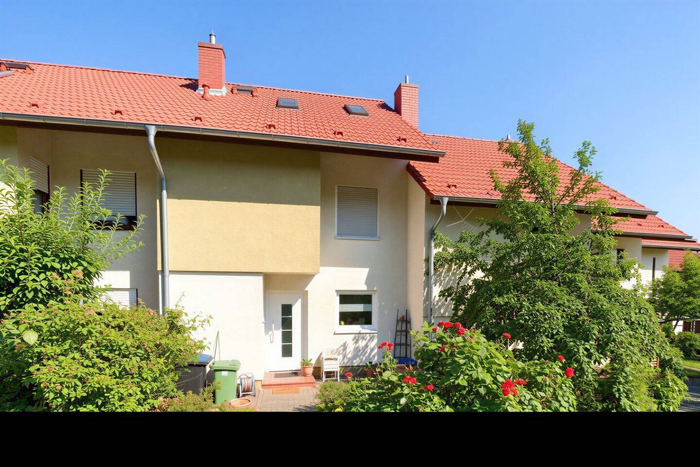 Keine zusätzliche Provision für Käufer! Mittelhaus mit neuer Dacheindeckung und guter Energiebilanz., 55286 Wörrstadt