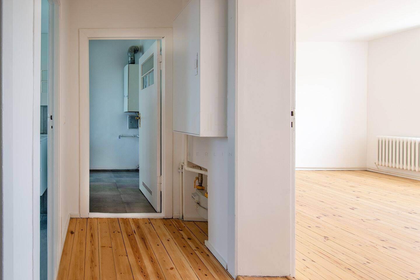 Kernsanierte 2-Zimmer-Wohnung mit Balkon in denkmalgeschütztem Altbau in Berlin-Reinickendorf, 13403 Berlin (Reinickendorf Kolonie Erholung Kolonie Gartenfreunde Tegel Wittenau)
