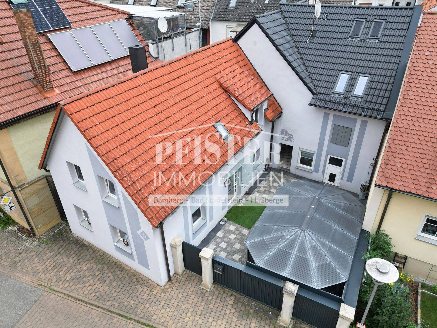 Einfamilienhaus mit ausgebauter Scheune in schöner Randlage von Kemmern, 96164 Kemmern