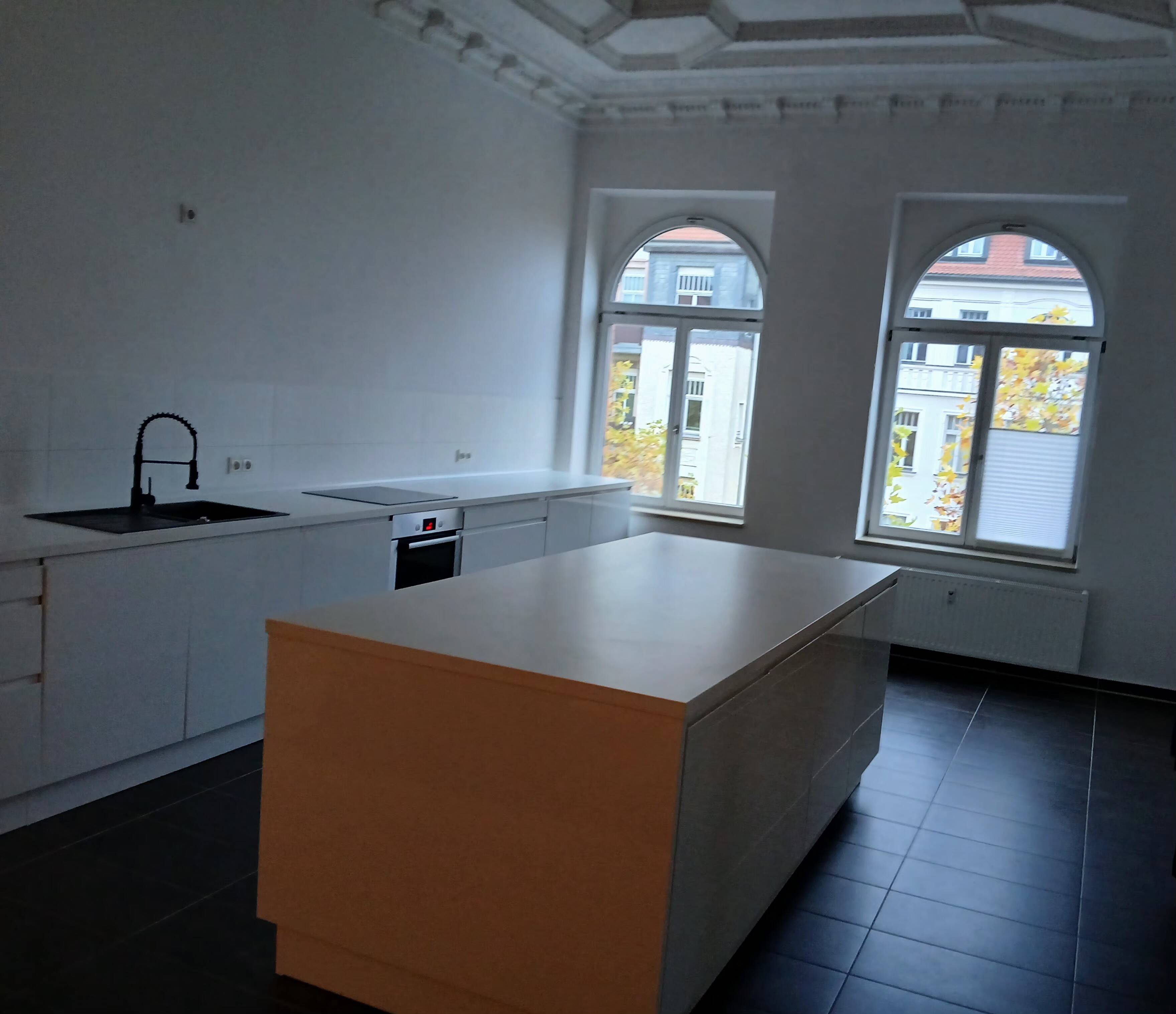 Groẞzugige 3 Zimmer Wohnung