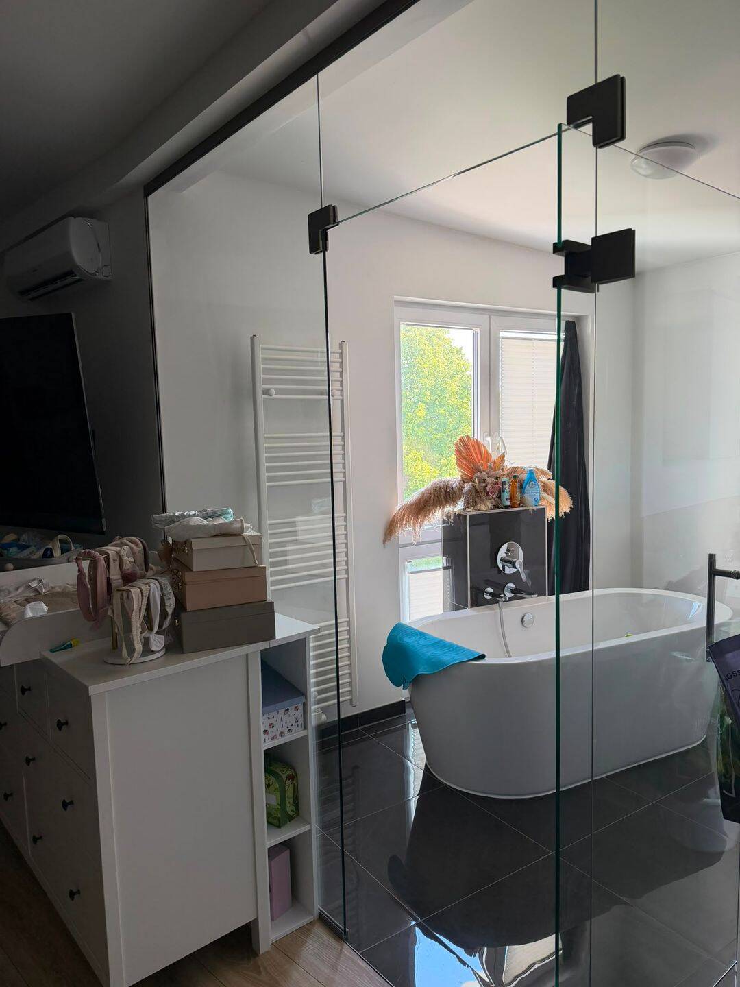 DÜSSELDORF-WERSTEN NEUBAU AUS 2016 HOCHWERTIGE 3 ZKB PENTHOUSE-WOHNUNG ÜBER ZWEI ETAGEN MIT WUNDERSCHÖNER DACHTERRASSE, 40591 Düsseldorf (Eller Holthausen Oberbilk Wersten)