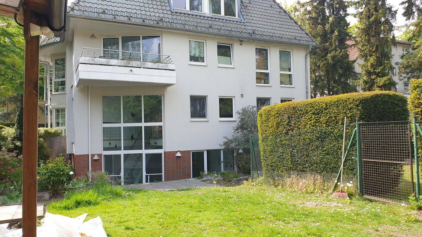 Wunderhübsche 4-Zi.-Maisonette-Whg. mit großem Garten, Ter., 2 Bäder, Stellplatz, 12305 Berlin (Tempelhof-Schöneberg Buckow Lichtenrade)