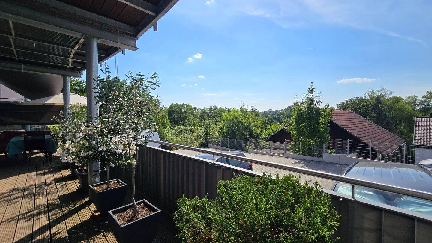 Exklusive Maisonettewohnung mit traumhafter Dachterrasse und Blick ins Grüne, 71397 Leutenbach