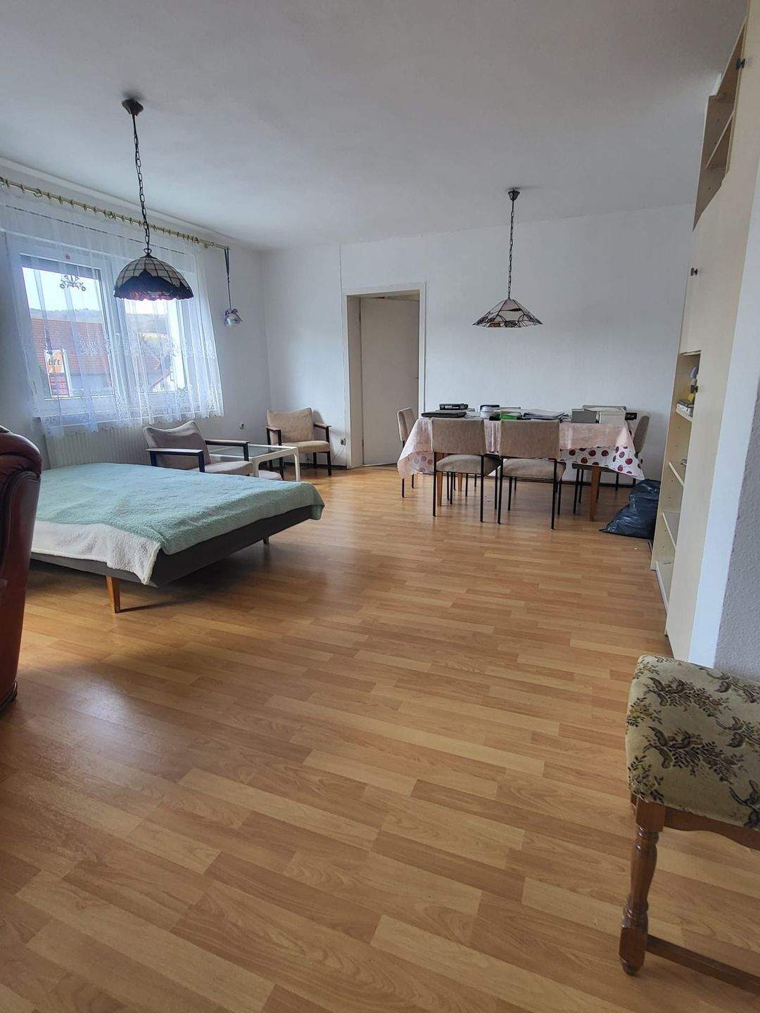Eine gute Kaufgelegenheit : 4 Zimmer Wohnung in guter Lage , mit Garage direkt hinter dem Haus, 36452 Kaltennordheim