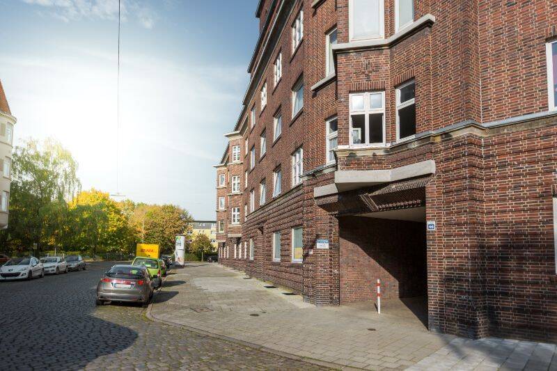 Große gepflegte 2-Zimmer-Altbauwohnung mit Fußbodenbelag in Bremerhaven-Lehe!, 27568 Bremerhaven (Lehe Mitte Überseehafen)