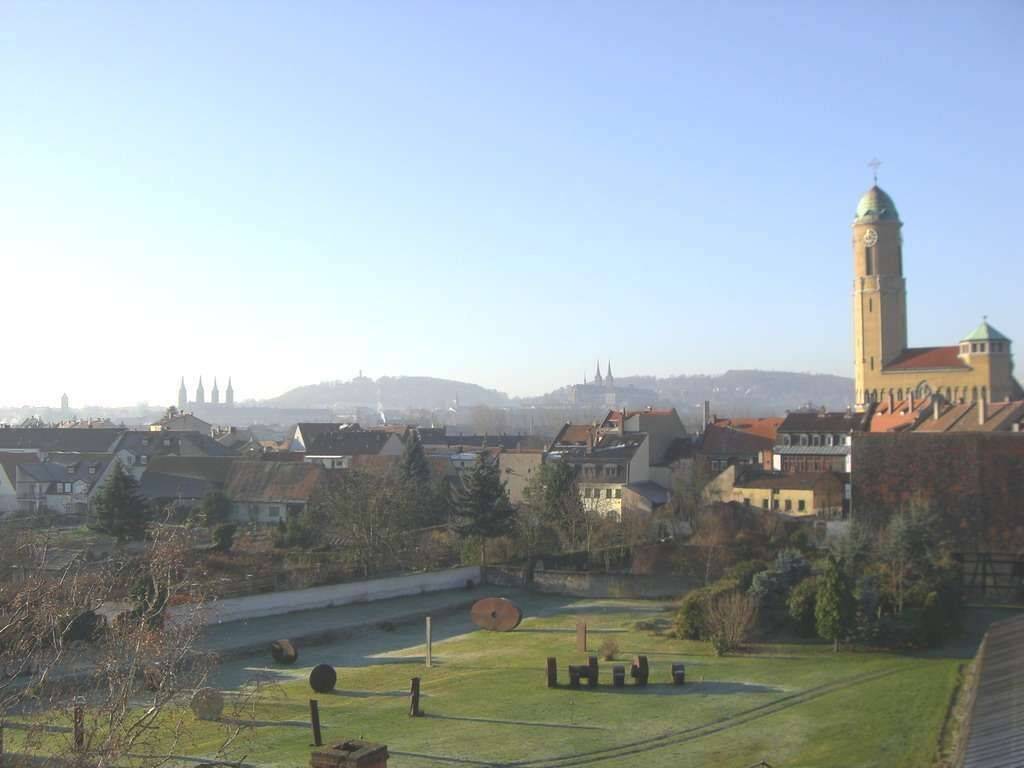 großzügige Wohnung mit großer Terrasse im Herzen der Stadt