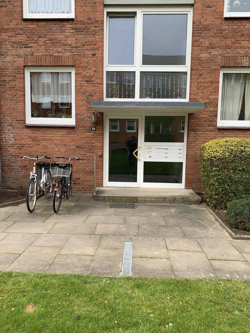 gepflegte Wohnung in ruhiger Wohnanlage auf Eigenland, 23560 Lübeck (Moisling Sankt Jürgen)