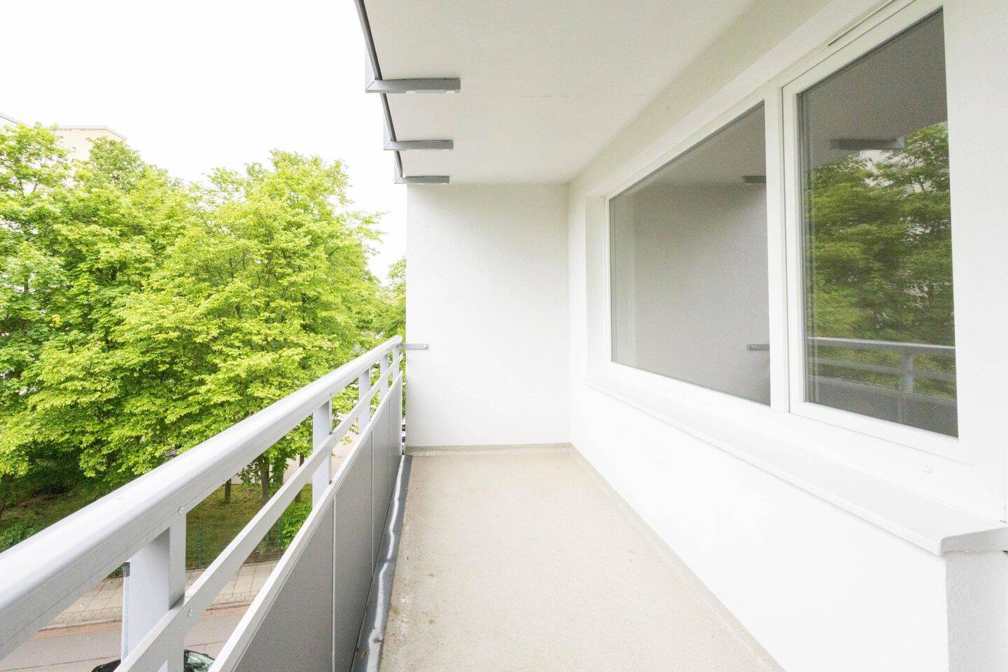 Helle Eigentumswohnung mit Loggia, 28329 Bremen (Gartenstadt Vahr Neue Vahr Nord Neue Vahr Südwest Radio Bremen Sebaldsbrück)