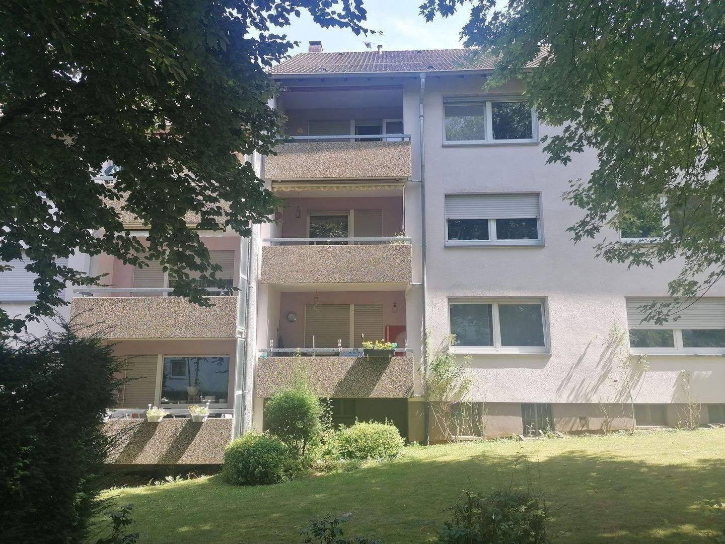 Gemütliche,ruhige, schöne 2 Zi.-Whg ,Balkon Frankfurt-Berkersheim, 60435 Frankfurt am Main