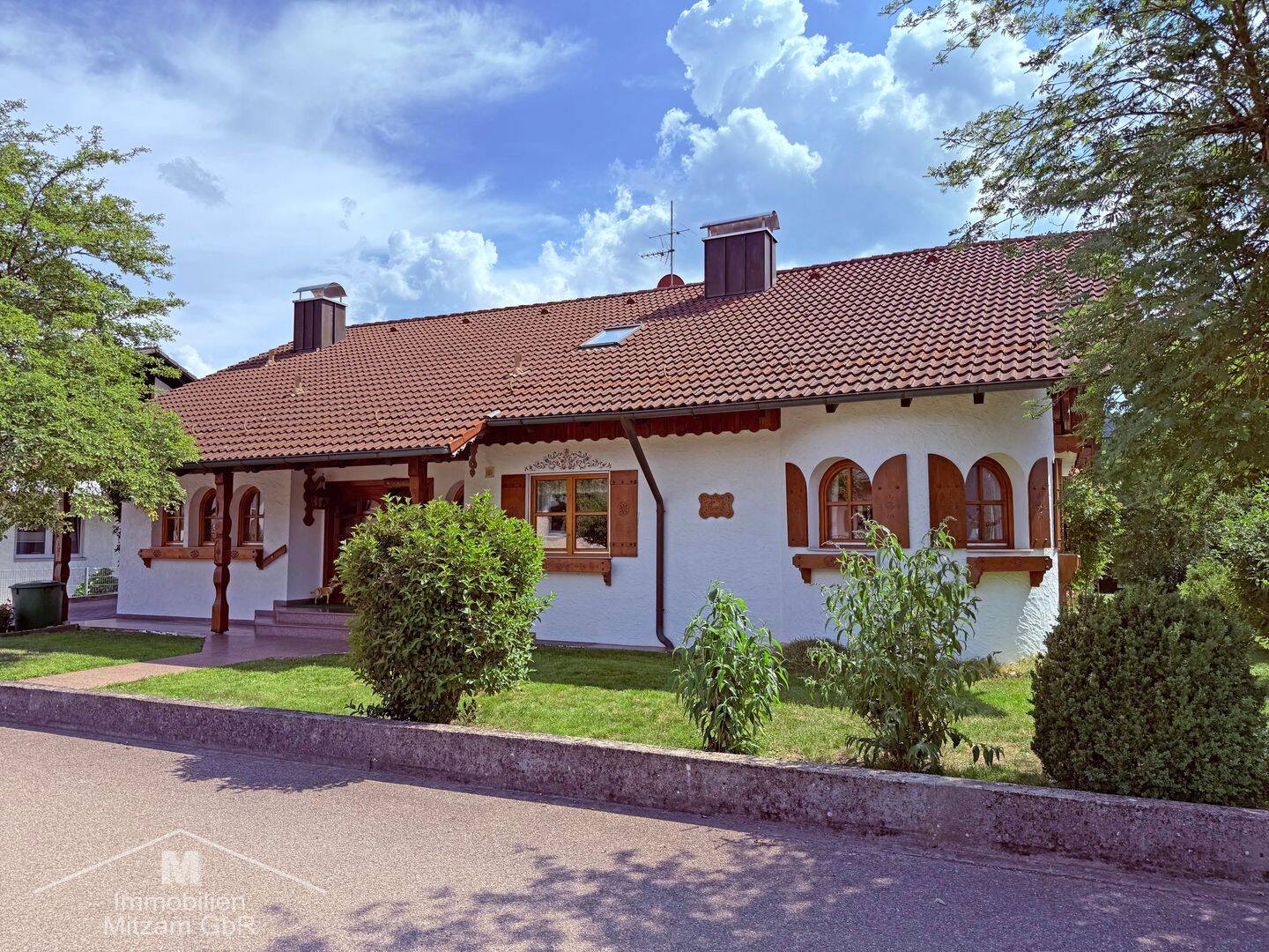 Gepflegter Bungalow in traditioneller Bauweise mit Garage u. Ausbaureserve in verkehrsgünstiger Lage mitten im Altmüh…, 85137 Walting