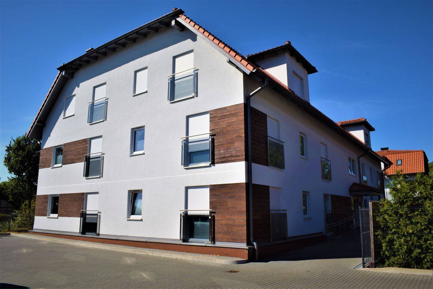 Moderne 4-Zimmer-Wohnung in Lehre mit Balkon und barrierefreiem Zugang, 38165 Lehre